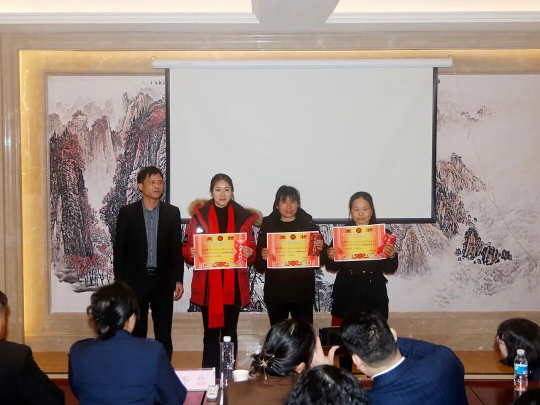 United as One, Creating Glory Again | Lixiang Group 2023 Annual Work Review and Commendation Conference Successfully Concluded