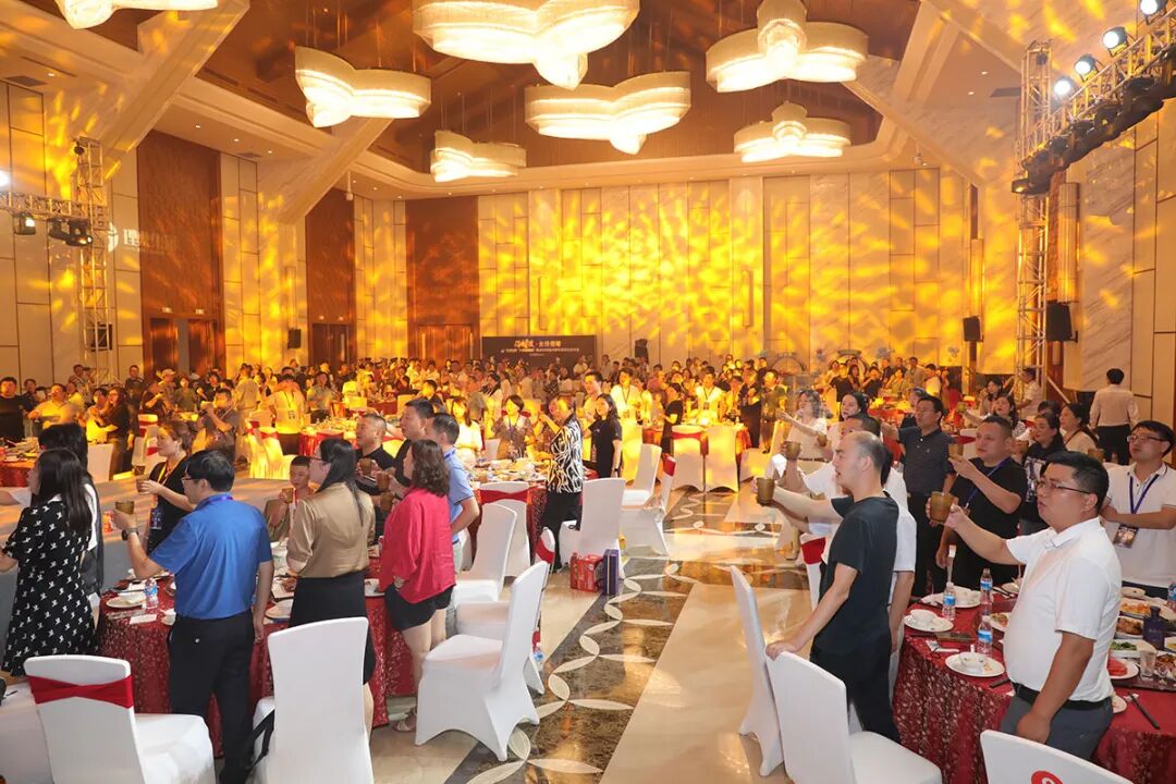 Decoding the New Model, Tapping Non-drug Segments | Lixiang Group “Health Empowerment” Pharmacy Non-drug Shared Traffic Model Launch Conference (Yunnan Baoshan) a Complete Success